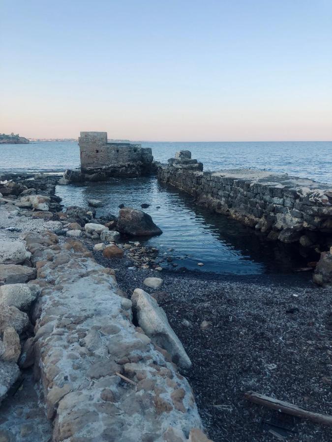 Casa Vacanze Ù Curtigghiu 3 Appartamenti Avola Esterno foto
