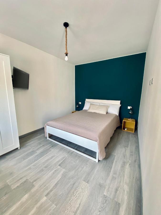Casa Vacanze Ù Curtigghiu 3 Appartamenti Avola Esterno foto